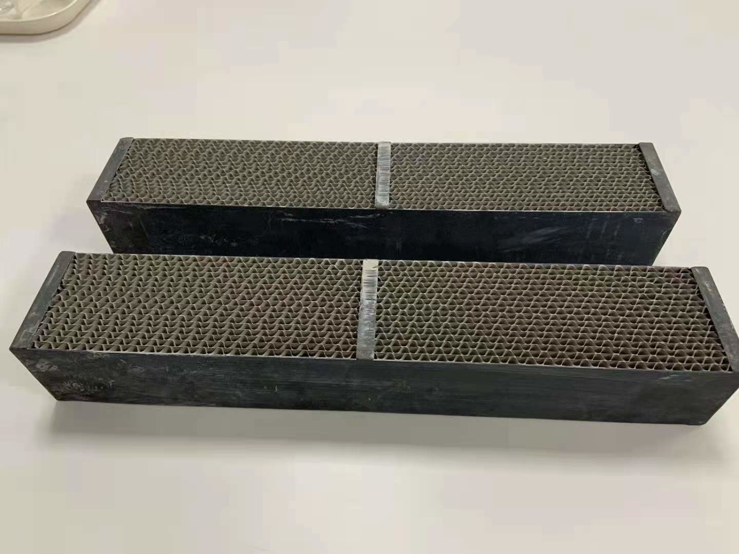 Metallic Catalyst Substrates Catalytic Converter For Wood