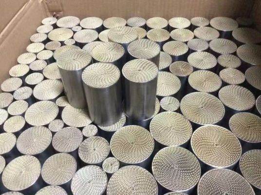 Buy High Catalyst Loading Three Way Catalytic Converter with Euro III Discharge Standard and Cordierite + SUS409 Material online manufacture