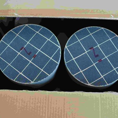 Buy High-Efficiency Diesel Particulate Filter with 95% High Filtration, High Temperature Resistance, and Customizable Sizes online manufacture