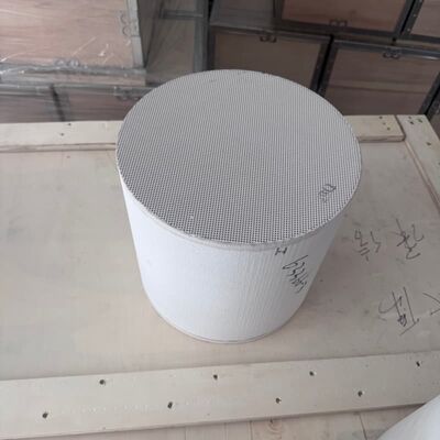 Buy China VI Standard 200 cpsi Diesel Particulate Filter with 95% High Filtration for Light-duty Commercial Vans online manufacture