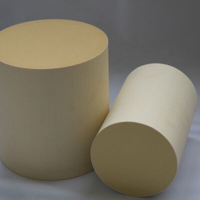 Buy 200 to 400 cpsi Shatter-Proof Ceramic DOC Diesel Oxidation Catalyst for Off-Road Construction Equipment online manufacture