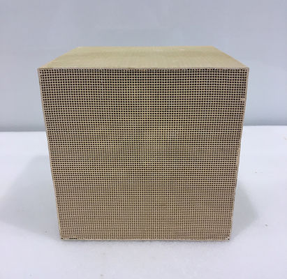 Buy Honeycomb NH3 SCR Denitration Catalyst EURO 5 For Sintering Machine online manufacture