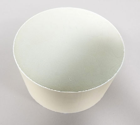 Buy Nitrogen Dioxide Nox Reduction Catalyst 400 Cpi Gas Turbine Vanadium Tungsten Titanium online manufacture