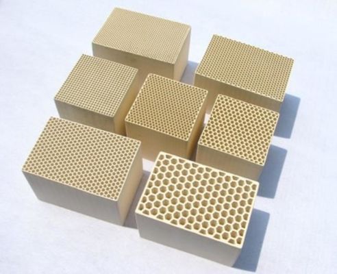 Buy Air Purification VOC Catalyst Honeycomb Structure High Porosity online manufacture