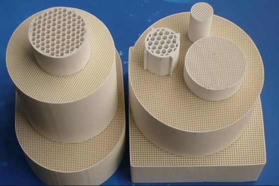 Buy 300 Cpsi Ceramic Catalyst Filter Catalytic Converter Honeycomb 101.6mm online manufacture