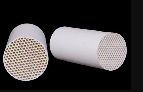 Buy 600 Cpsi Ceramic Exhaust Catalyst Cars Automotive Exhaust Gas Purification Catalysts online manufacture